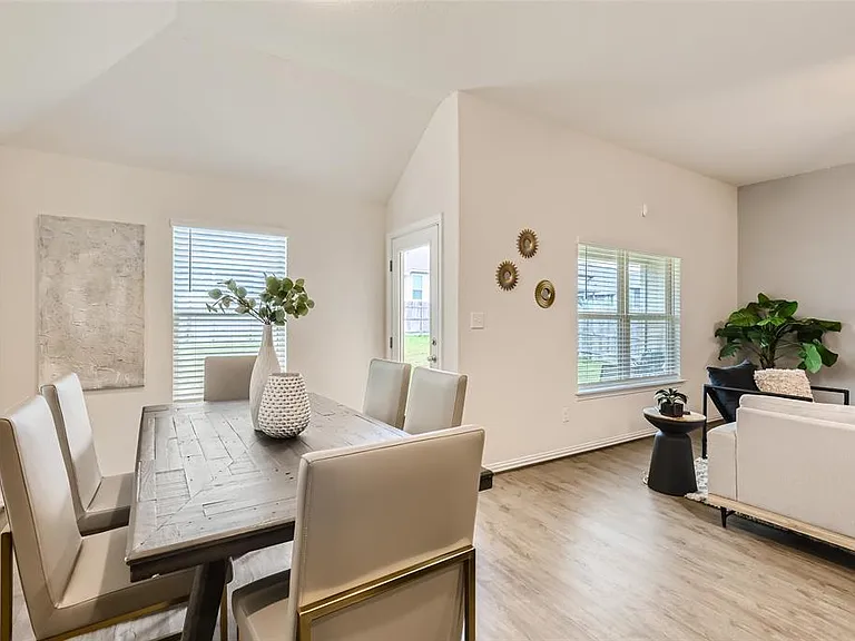5867 San Savino Dr — Photo 13