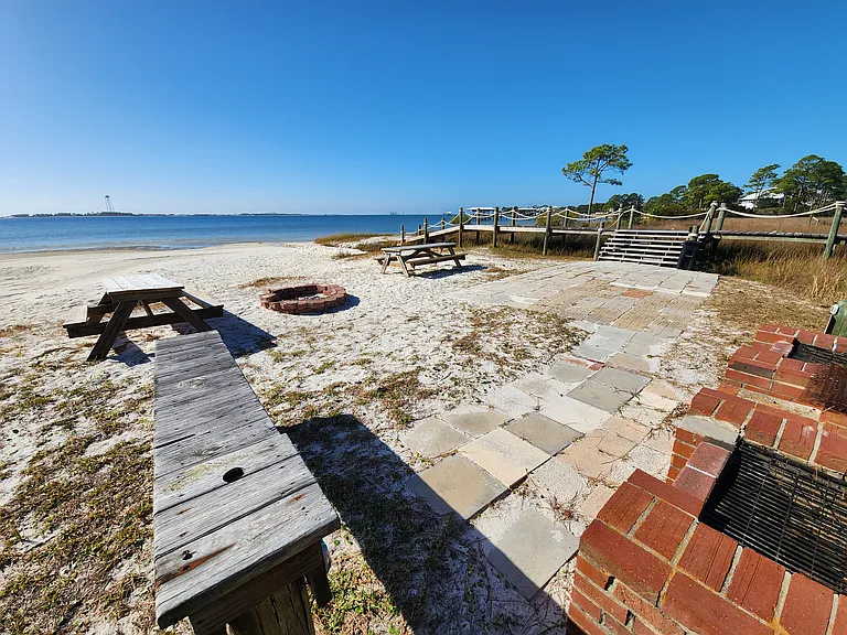 101 Long Pointe Dr — Photo 9