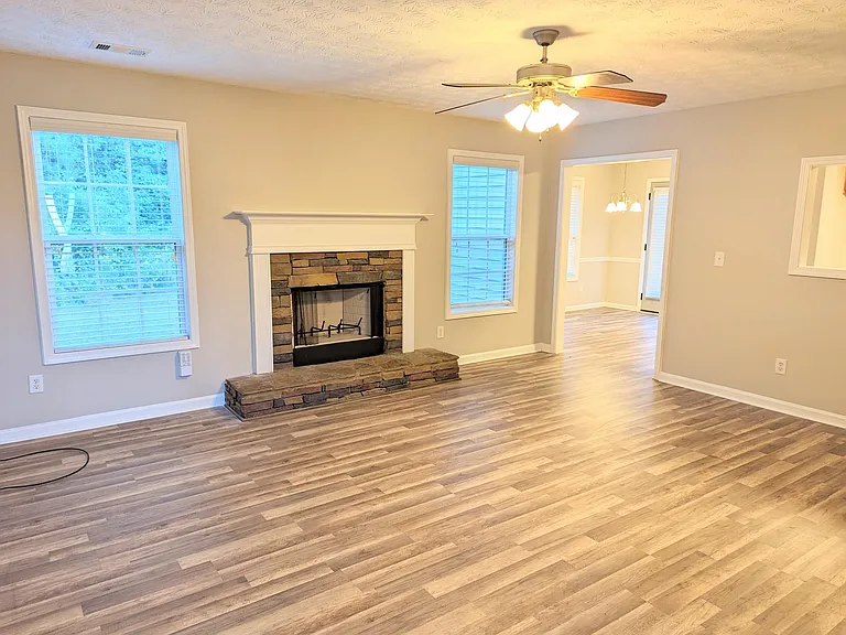 1248 Nottley Dr — Photo 5