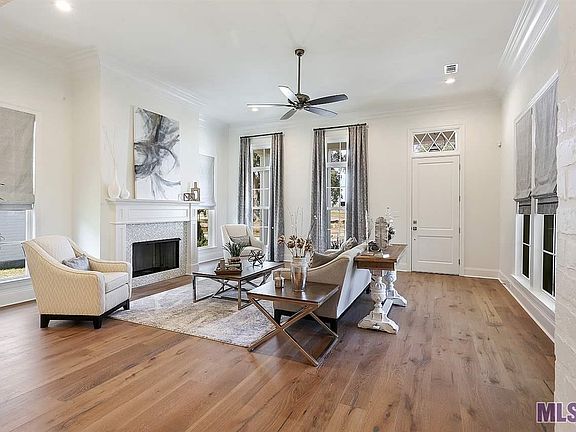 3rd image of 4712 Hanover Ave