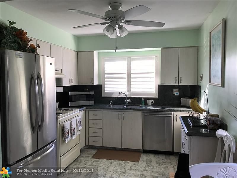1st image of 9330 Sunrise Lakes Blvd APT 301