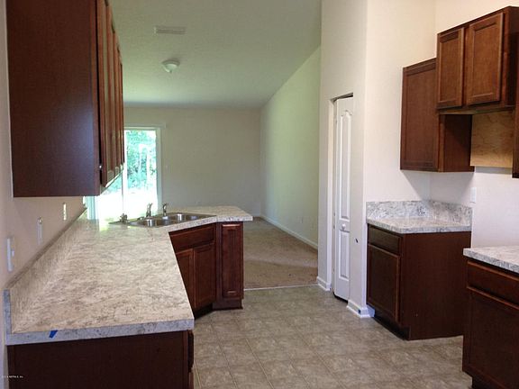 3rd image of 8591 Meadow Springs Dr