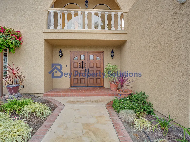 599 Woodland Dr — Photo 4