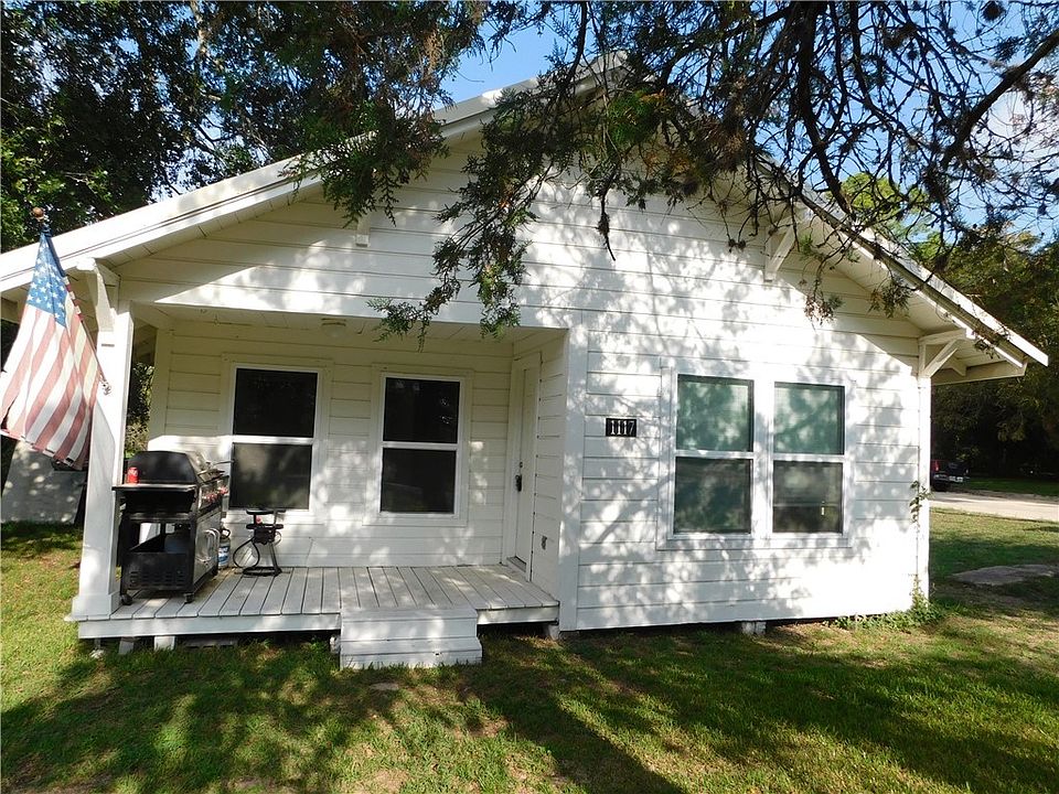 1st image of 1117 Sycamore St