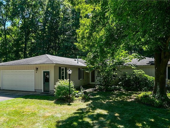 2nd image of 8144 S Park Dr