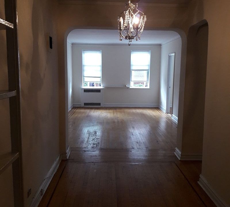 1st image of 7011 108th St APT 2I