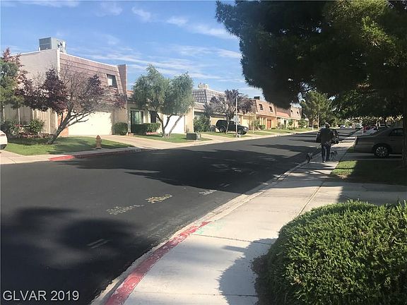 2nd image of 3485 Clandara Ave