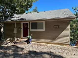 753 Niangua Shores Rd, Camdenton, MO 65020