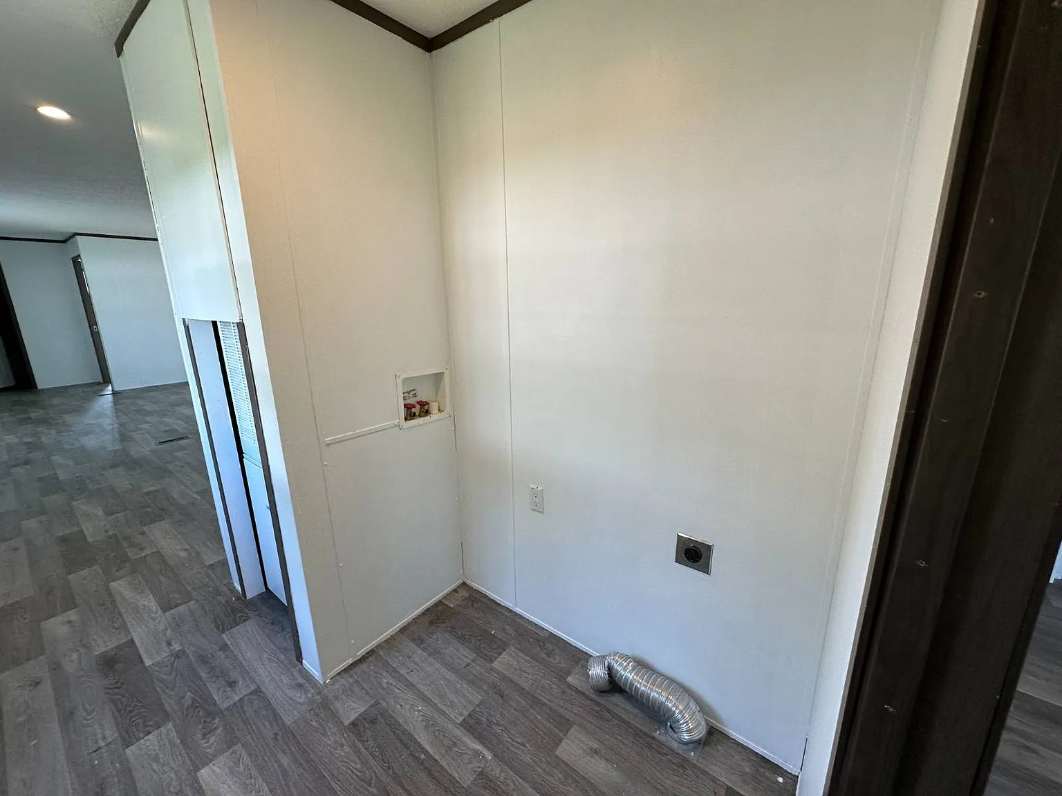 2 bed, 2.0 bath, $1,295 — Photo 4