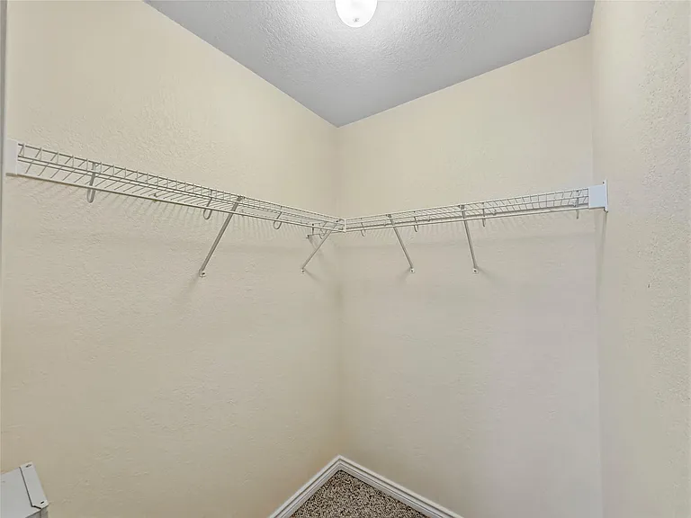 9215 Rowlands Sayle Rd — Photo 11