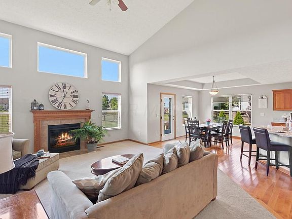 5th image of 6233 Beaumont Sq