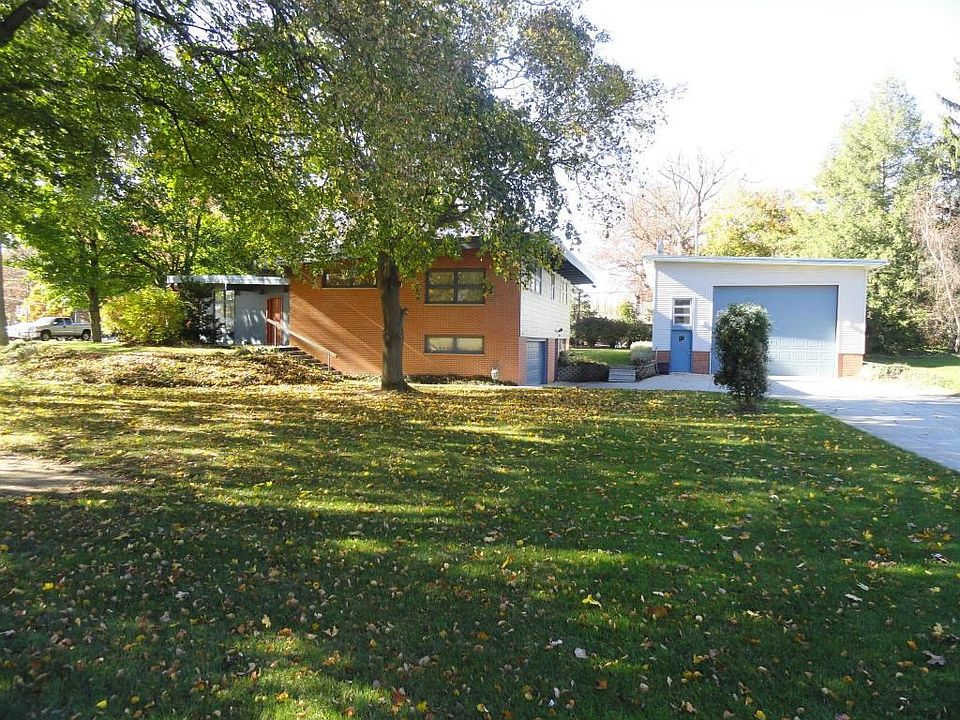 1081 Kingwood
