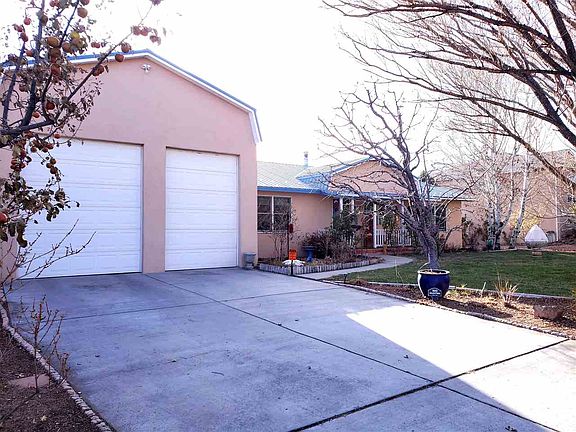 4th image of 1795 Los Pueblos St