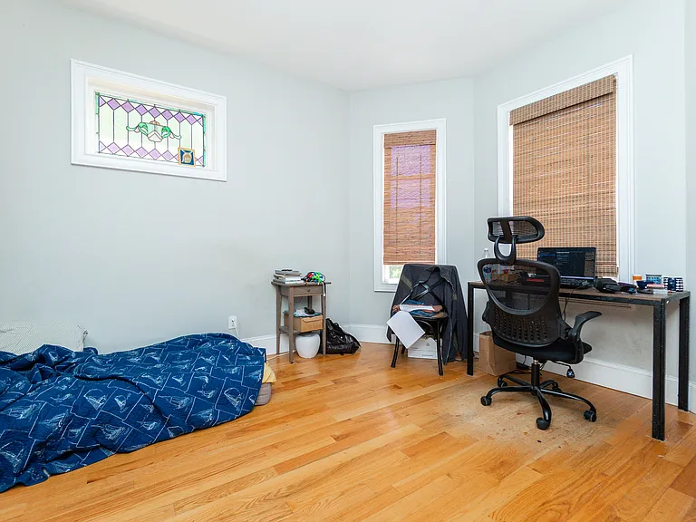 279 Concord Ave #2 — Photo 12
