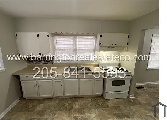 5703 Avenue O — Photo 3