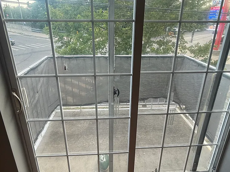242 Prentiss Ave #2 — Photo 5