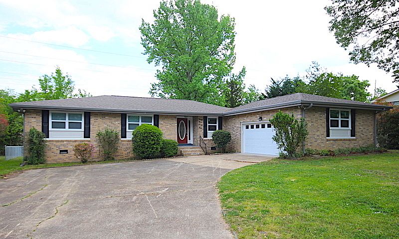 1st image of 3944 S Mission Oaks Dr