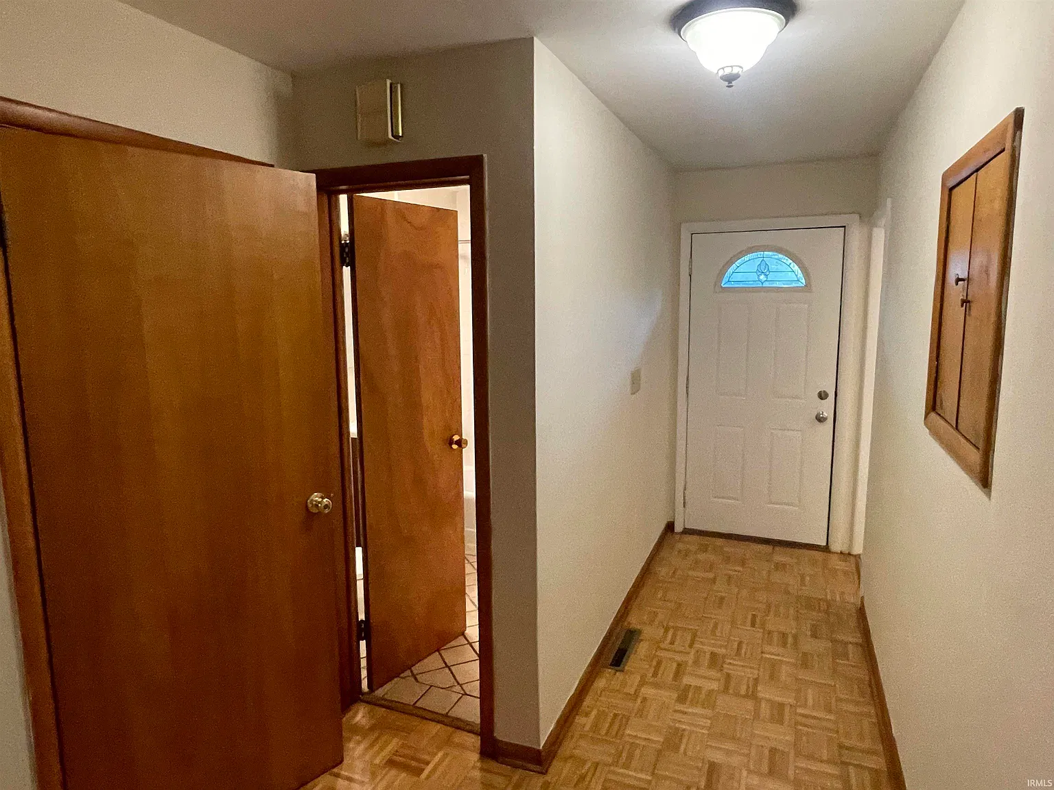 3 bed, 2.5 bath, 1594 sqft, $2,460 — Photo 4