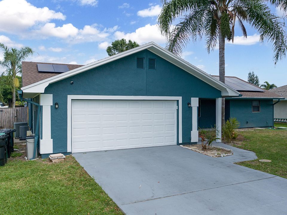 1st image of 1149 SE Clifton Lane