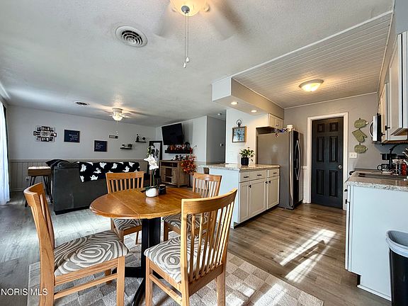 4th image of 4316 W Rolling Meadows Blvd
