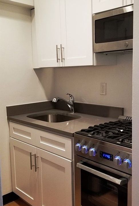 1st image of 22 W 14th St #2HN