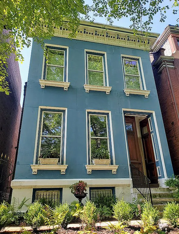 1826 Lasalle St photo 1