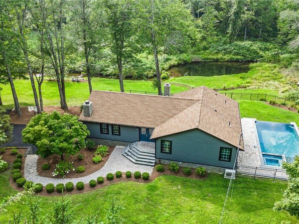 135 Bell Hollow Road, Putnam Valley, NY 10579