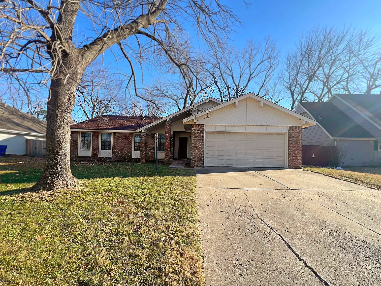 3 bed, 1799 sqft, $1,695 — Photo 1