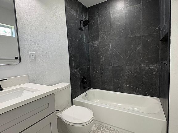 4th image of 1207 2nd Ave N #1207