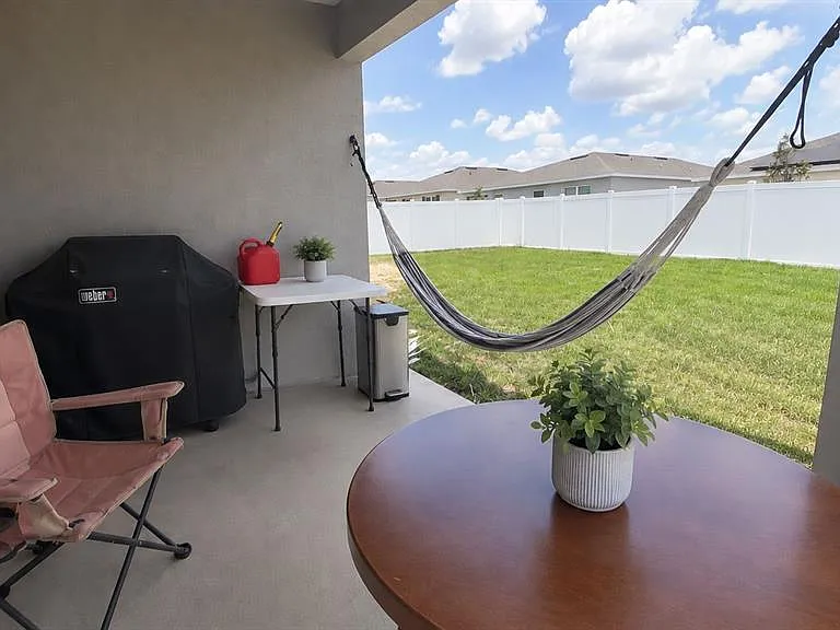 1051 Patriot Loop — Photo 13