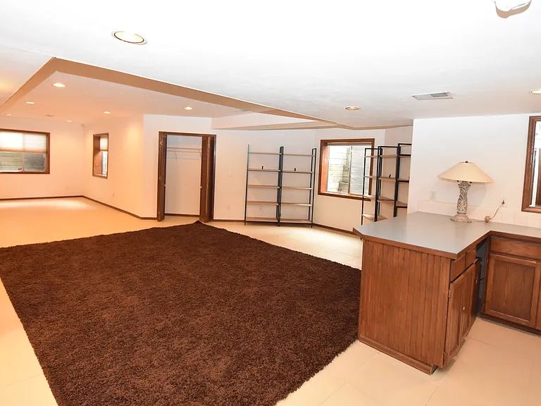 5222 Pinehurst Dr — Photo 17