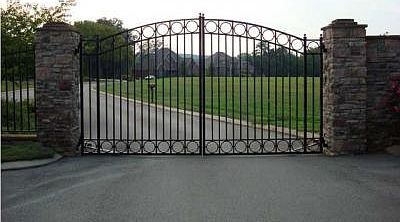 5th image of 7934 Jonathan Dr