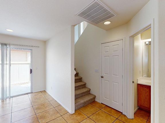 5th image of 1002 Coronado Peak Ave