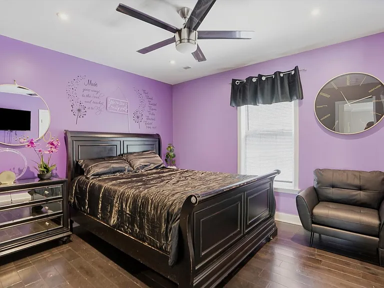 10 Graveswood Ct — Photo 22