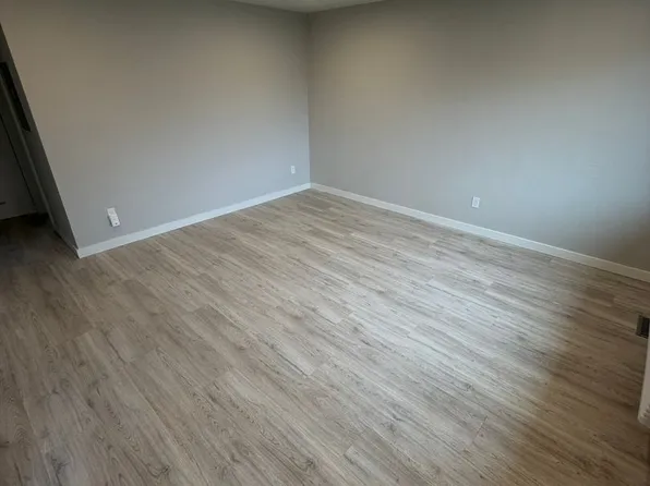 2910 Railroad St SE, Albany, OR 97322