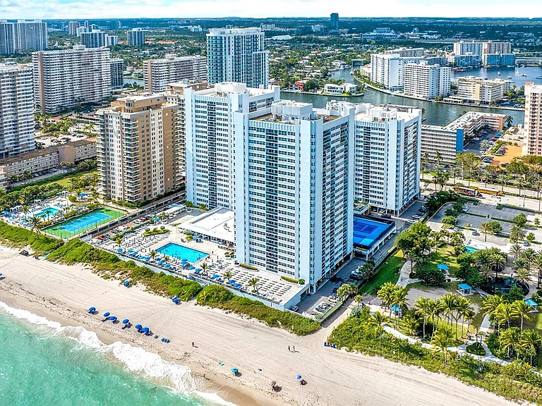1880 S Ocean Dr #TS-601 — Photo 4