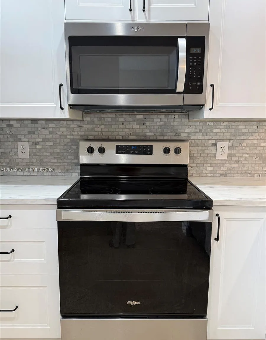 Condo 10 Of Whitehall Con — Photo 4