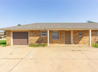 1312 Sequoyah St, Moore, OK 73160