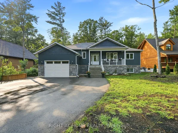 48 Nicole Blvd, Tiny, ON L0L 2T0