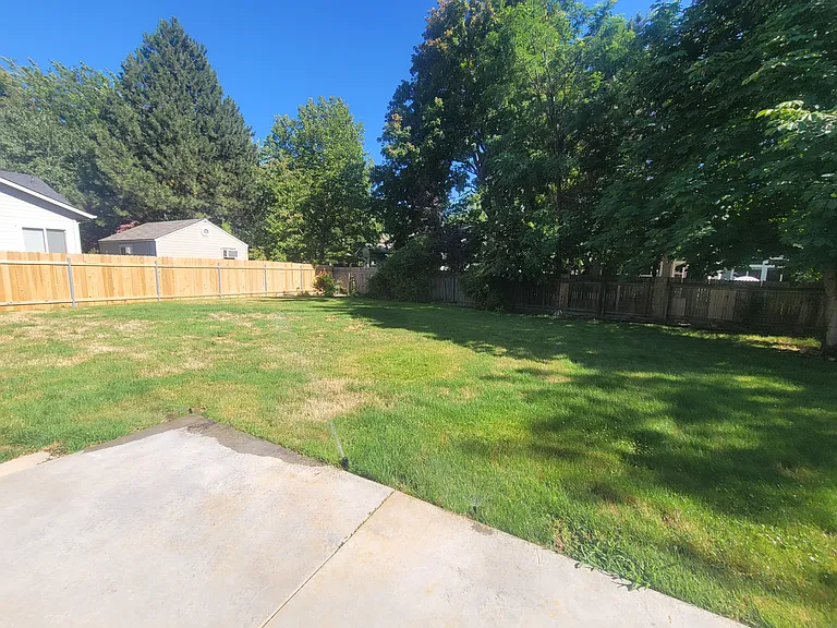 3354 N Summerfield Way — Photo 30