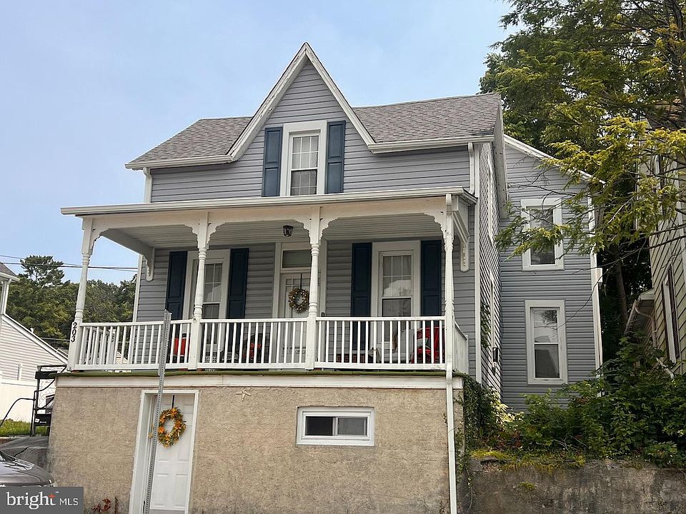 1st image of 203 Lincoln Ave