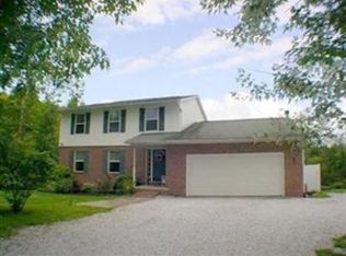 18820 Geauga Lake Rd, Chagrin Falls, OH 44023