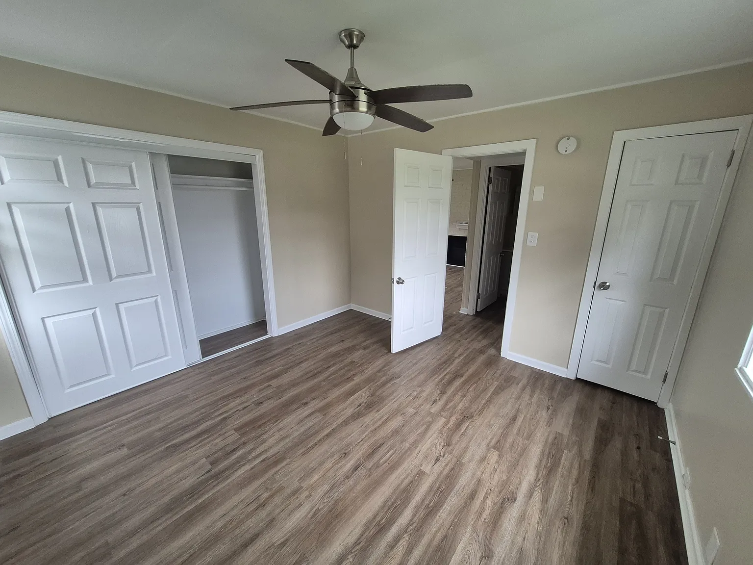1 bed, 500 sqft, $1,000 — Photo 2