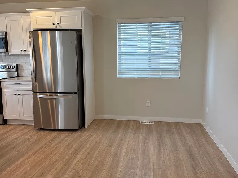 2268 Anchor Ave. — Photo 8