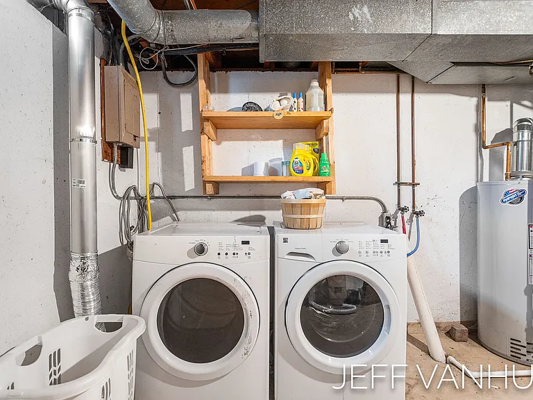 47 W 32nd St #47 — Photo 17