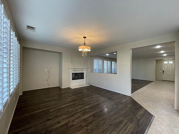 5th image of 36902 Moonbrook Ln