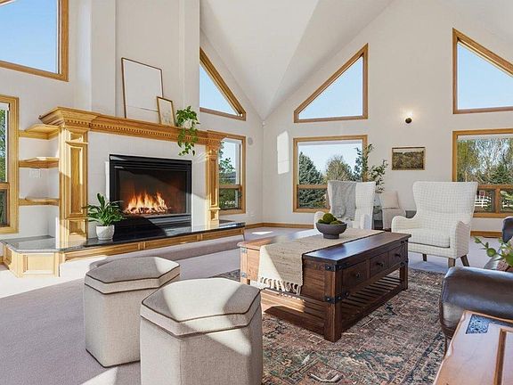 5th image of 6239 Ashcroft Rd