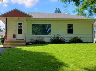 315 E Lincoln St, Mount Morris, IL 61054