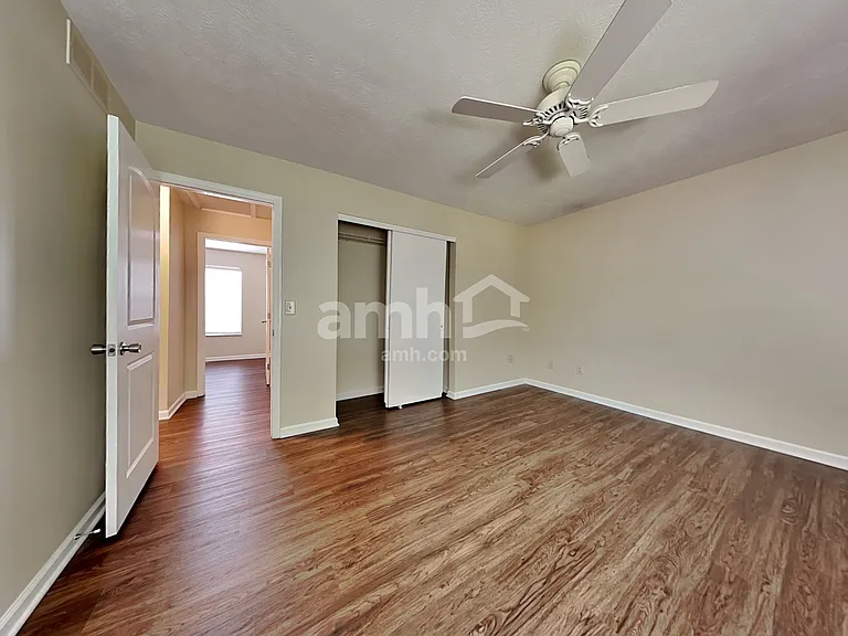 3659 Shorewood Dr — Photo 16
