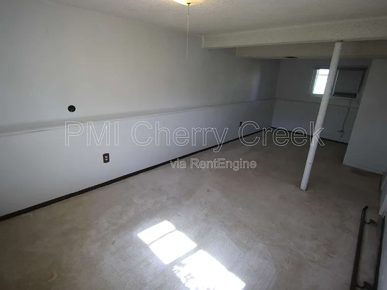 1875 S Ivory Ct — Photo 16